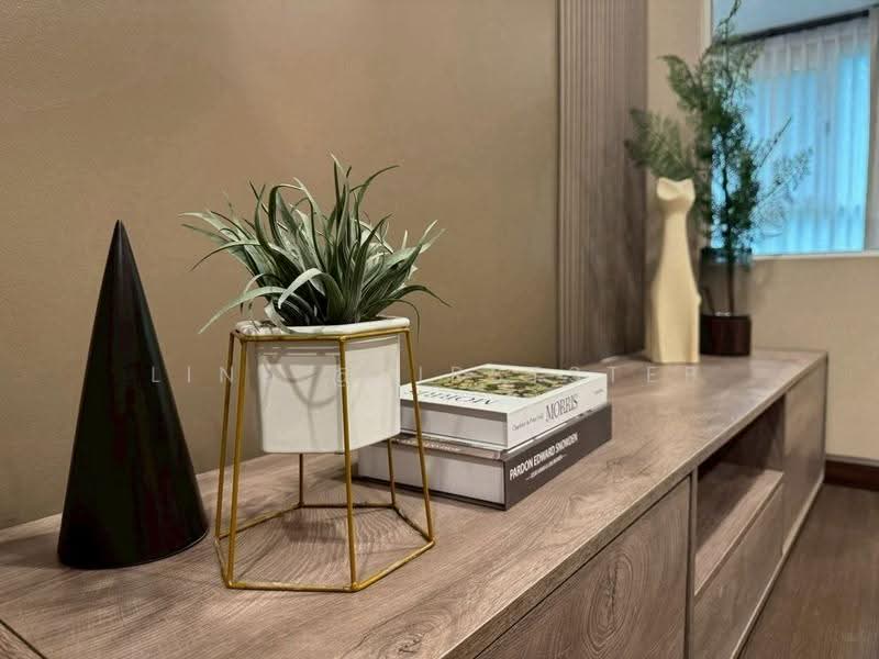 The Clover Thonglor Residence, Bangkok, Soi Sukhumvit 55, Khlong Tan Nua, Watthana, Bangkok, 1 Bedroom, 36 sqm, Condo For Sale, by LINE @firststep, 500514608 - DDproperty.com