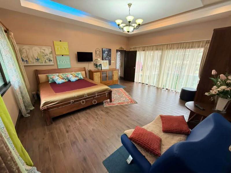 Baan Dusit Pattaya Lake, Chon Buri (Pattaya), Entrance Road, Huai Yai, Bang Lamung (Pattaya), Chon Buri (Pattaya), 4 Bedrooms, 233 sqm, Villa For Sale, by Nattasak Poosuwan, 500514620 - DDproperty.com