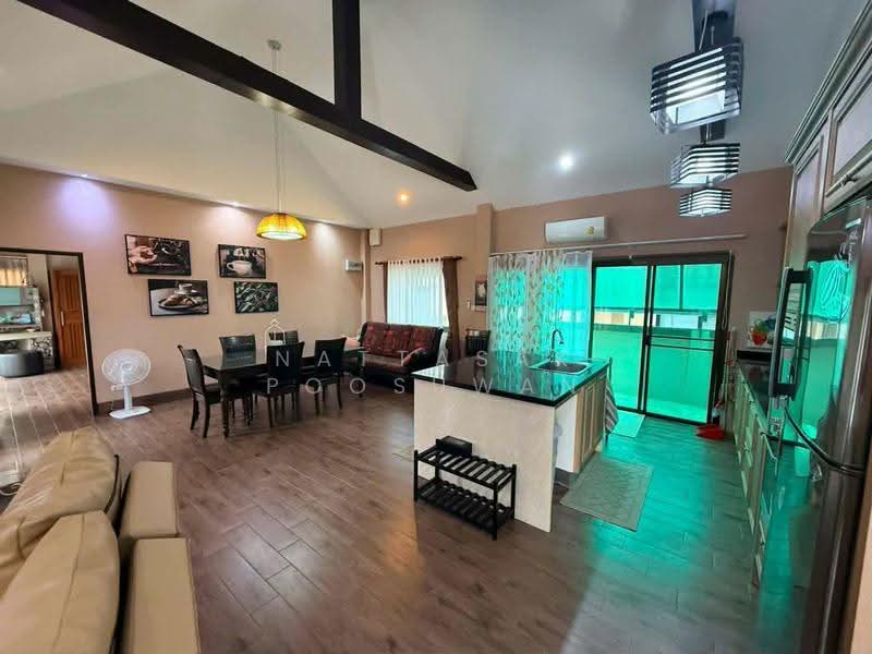 Baan Dusit Pattaya Lake, Chon Buri (Pattaya), Entrance Road, Huai Yai, Bang Lamung (Pattaya), Chon Buri (Pattaya), 4 Bedrooms, 233 sqm, Villa For Sale, by Nattasak Poosuwan, 500514620 - DDproperty.com