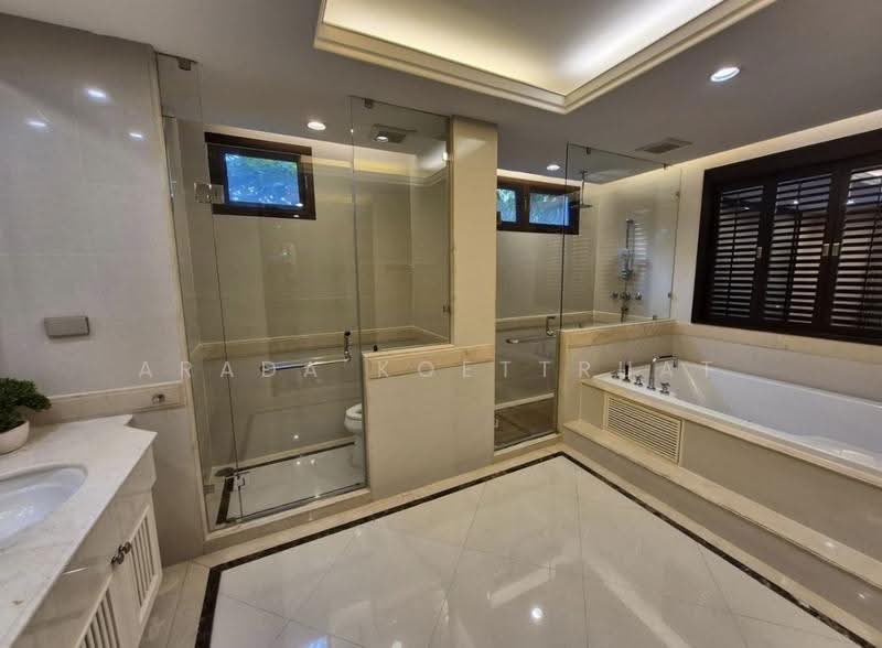 Baan Sukhumvit 18, Bangkok, 3/13-14 Sukhumvit Soi 18, Khlong Toei, Bangkok, 5 Bedrooms, 460 sqm, Single Detached House For Rent, by Arada Koettruat, 500514630 - DDproperty.com