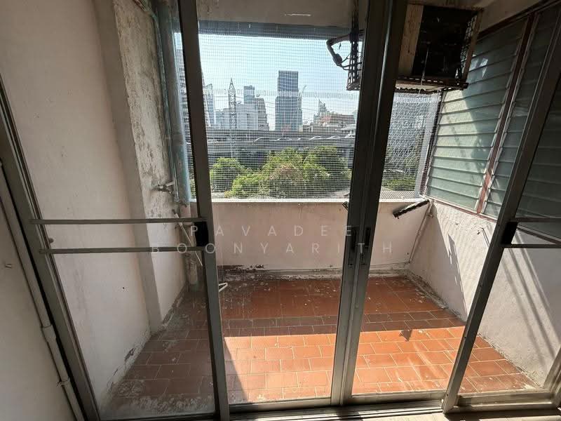 Ruenrudee Condominium, Bangkok, 19 Sukhumvit Soi 1, Khlongtoei Nua, Watthana, Bangkok, 2 Bedrooms, 44 sqm, Condo For Sale, by Pavadee Boonyarith, 500514698 - DDproperty.com