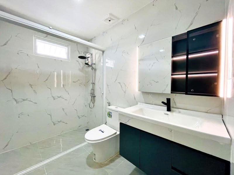 3-BR House, Chon Buri (Pattaya), Nong Pru, Bang Lamung (Pattaya), Chon Buri (Pattaya), 3 Bedrooms, 420 sqm, Single Detached House For Sale, by Nattasak Poosuwan, 500514730 - DDproperty.com