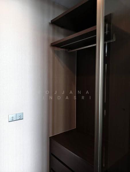 The Esse Sukhumvit 36, Bangkok, Soi Sukhumvit 36, Sukhumvit Road, Phra Kanong, Khlong Toei, Bangkok, 1 Bedroom, 43 sqm, Condo For Rent, by Rojjana Jindasri, 500514745 - DDproperty.com