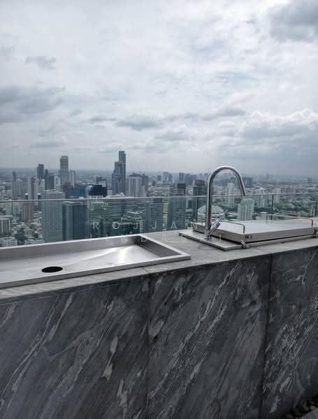 The Esse Sukhumvit 36, Bangkok, Soi Sukhumvit 36, Sukhumvit Road, Phra Kanong, Khlong Toei, Bangkok, 1 Bedroom, 43 sqm, Condo For Rent, by Rojjana Jindasri, 500514745 - DDproperty.com