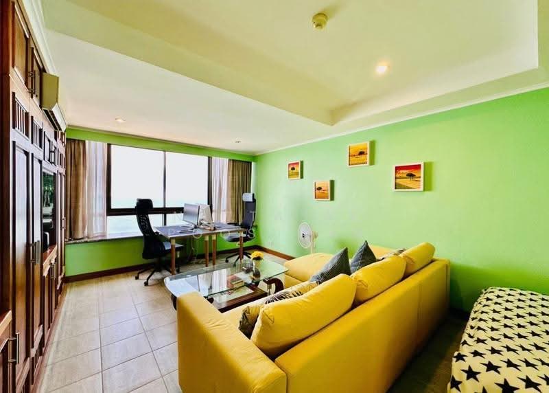 Jomtien Plaza 2 Condominium, Chon Buri (Pattaya), 1 จอมเทียน, Nong Pru, Bang Lamung (Pattaya), Chon Buri (Pattaya), 3 Bedrooms, 289 sqm, Condo For Sale, by Nattasak Poosuwan, 500514748 - DDproperty.com