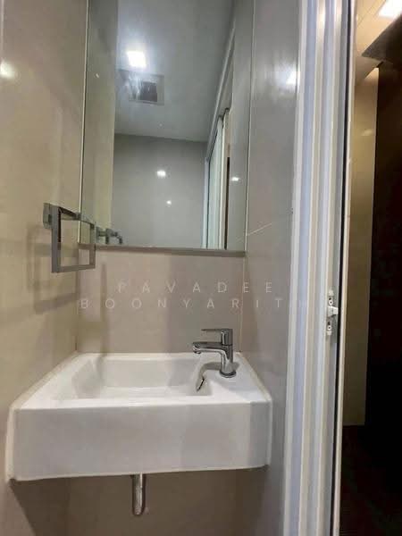 Rhythm Sukhumvit 44/1, Bangkok, Sukhumvit Road, Phra Kanong, Khlong Toei, Bangkok, 1 Bedroom, 35 sqm, Condo For Sale, by Pavadee Boonyarith, 500514830 - DDproperty.com