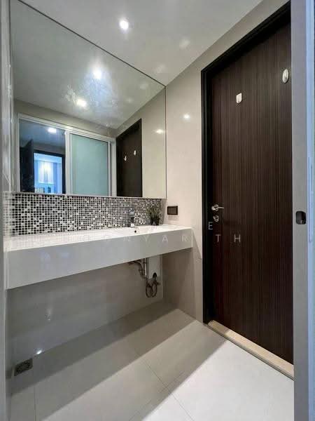 Rhythm Sukhumvit 44/1, Bangkok, Sukhumvit Road, Phra Kanong, Khlong Toei, Bangkok, 1 Bedroom, 35 sqm, Condo For Sale, by Pavadee Boonyarith, 500514830 - DDproperty.com