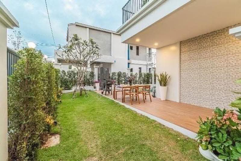 Rungsii Village Pattaya, Chon Buri (Pattaya), 91 Soi Tonmamuangsongton 5, Nong Pru, Bang Lamung (Pattaya), Chon Buri (Pattaya), 3 Bedrooms, 305 sqm, Single Detached House For Sale, by Nattasak Poosuwan, 500514845 - DDproperty.com