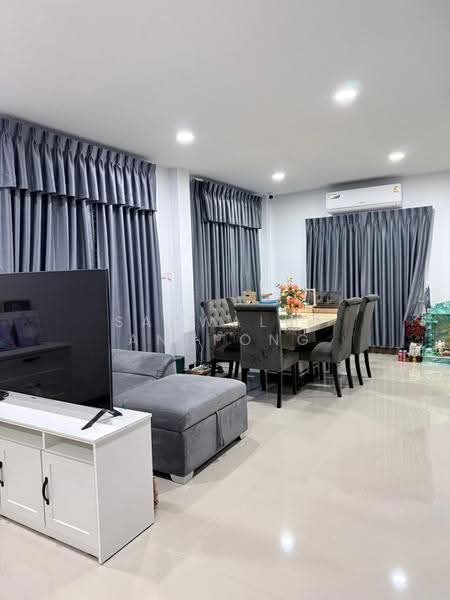 หมู่บ้านกาสะลอง ดอนเมือง เทิดราชัน, Bangkok, Si Khan, Don Mueang, Bangkok, 3 Bedrooms, 170 sqm, Single Detached House For Sale, by Saowaluk Anupong, 500514871 - DDproperty.com