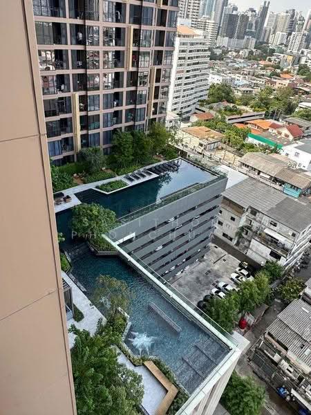 Oka Haus Sukhumvit 36, Bangkok, 3399 Rama 4 Road, Khong Tan, Khlong Toei, Bangkok, 2 Bedrooms, 45 sqm, Condo For Rent, by Sasithon Phonchuai, 500514888 - DDproperty.com