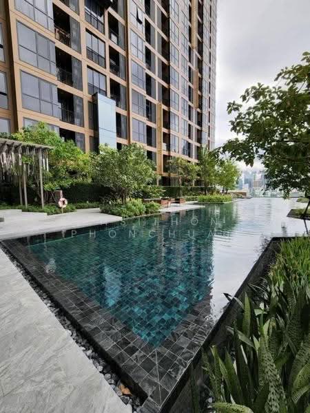 Oka Haus Sukhumvit 36, Bangkok, 3399 Rama 4 Road, Khong Tan, Khlong Toei, Bangkok, 2 Bedrooms, 45 sqm, Condo For Rent, by Sasithon Phonchuai, 500514888 - DDproperty.com