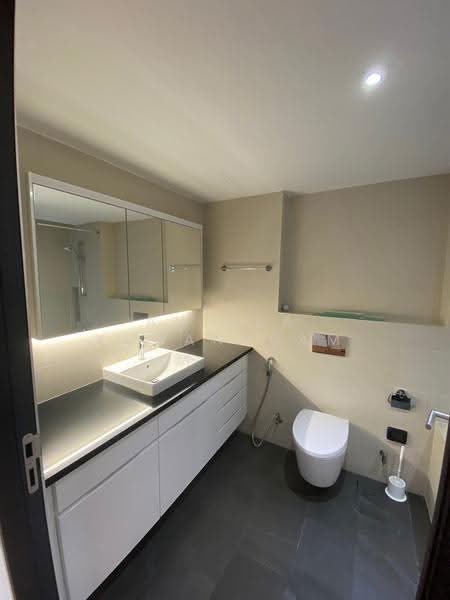 Somkid Gardens, Bangkok, Ploenchit, Lumphini, Pathum Wan, Bangkok, 3 Bedrooms, 251 sqm, Condo For Sale, by Anthea Khwanngam, 500514909 - DDproperty.com