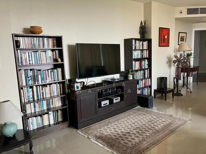 Watermark Chaophraya, Bangkok, Soi Charoennakorn 39-41, Charoennakorn Road, Bang Lam Phu Lang, Khlong San, Bangkok, 3 Bedrooms, 242 sqm, Condo For Sale, by Anthea Khwanngam, 500514912 - DDproperty.com