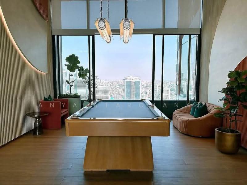 XT Huaikhwang, Bangkok, 244 Ratchadaphisek Road, Huai Khwang, Bangkok, 1 Bedroom, 35 sqm, Condo For Rent, by Anya Atarchanai, 500514950 - DDproperty.com