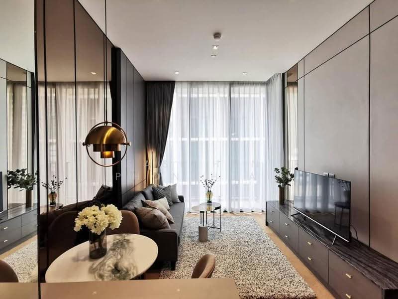 28 Chidlom, Bangkok, 28 Chit Lom Alley, Lumphini, Pathum Wan, Bangkok, 1 Bedroom, 45 sqm, Condo For Rent, by Sasithon Phonchuai, 500514961 - DDproperty.com