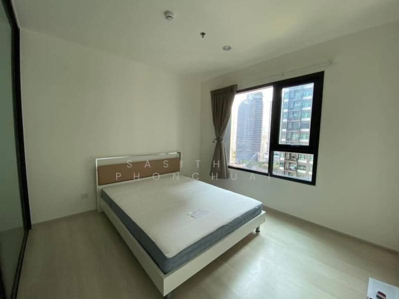 Life Asoke, Bangkok, Asoke-Dindang Road, Bang Kapi, Huai Khwang, Bangkok, 1 Bedroom, 29 sqm, Condo For Sale, by Sasithon Phonchuai, 500515004 - DDproperty.com