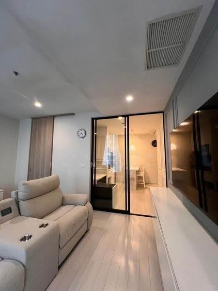 Noble Ploenchit, Bangkok, 1035 Ploenchit Road, Lumphini, Pathum Wan, Bangkok, 1 Bedroom, 45 sqm, Condo For Rent, by Sasithon Phonchuai, 500515053 - DDproperty.com