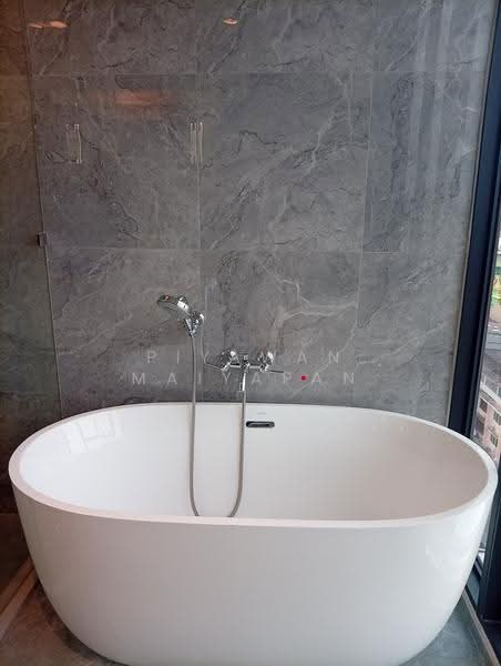 One Altitude Charoenkrung, Bangkok, 98 1 Chan Rd, Wat Prayakrai, Bang Kho Laem, Bangkok, 3 Bedrooms, 120 sqm, Condo For Sale, by Piyawan Maiyapan, 500515097 - DDproperty.com