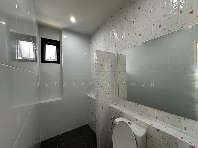 CPN Ninn Wongwaen - Lam Luk Ka Klong 6, Pathum Thani, Soi Khlong Hok, Bung Kham Proi, Lam Luk Ka, Pathum Thani, 4 Bedrooms, 168 sqm, Single Detached House For Rent, by Jutarat Jitmun, 500515105 - DDproperty.com