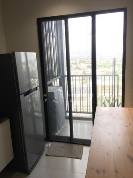 The Base Park East Sukhumvit 77, Bangkok, 99 Soi Pridi Banomyong 2, Phra Kanong Nua, Watthana, Bangkok, 1 Bedroom, 31 sqm, Condo For Sale, by Nattapol Jedsadathitikul, 500515171 - DDproperty.com