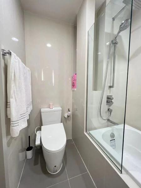 Oka Haus Sukhumvit 36, Bangkok, 3399 Rama 4 Road, Khong Tan, Khlong Toei, Bangkok, 2 Bedrooms, 70 sqm, Condo For Rent, by Nattapol Jedsadathitikul, 500515177 - DDproperty.com