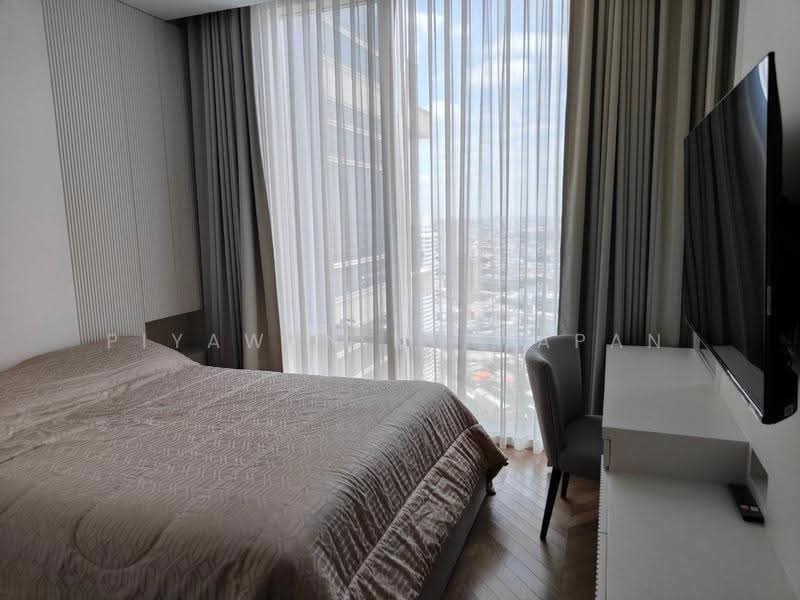 Four Seasons Private Residences, Bangkok, 300 Charoen Krung Road, Yan Nawa, Sathon, Bangkok, 2 Bedrooms, 120 sqm, Condo For Rent, by Piyawan Maiyapan, 500515181 - DDproperty.com