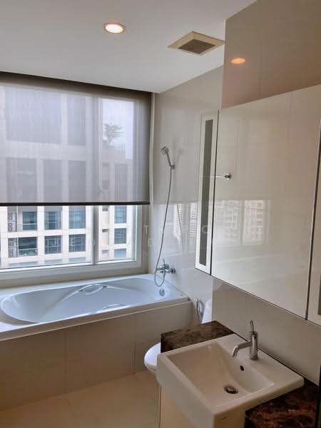 39 by Sansiri, Bangkok, 11 Sukhumvit Road, Khlong Tan Nua, Watthana, Bangkok, 1 Bedroom, 51 sqm, Condo For Rent, by Nattapol Jedsadathitikul, 500515190 - DDproperty.com