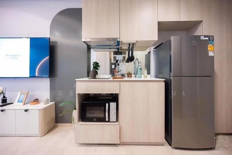 Reference Sathorn-Wongwianyai, Bangkok, Krung Thonburi 2 Alley, Bang Lam Phu Lang, Khlong San, Bangkok, 1 Bedroom, 26 sqm, Condo For Sale, by Nattapol Jedsadathitikul, 500515232 - DDproperty.com