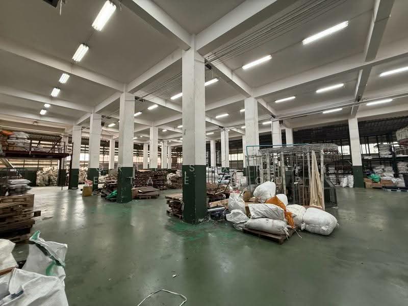 ให้เช่าโรงงาน 2.5 ไร่ ถนนพระราม 2 ซอย 33 50 บาท/ตรม, Bangkok, Bangmot, Chom Thong, Bangkok, , 9,000 sqm, Warehouse/Factory For Rent, by Forty-Six Real Estate Group, 500515238 - DDproperty.com