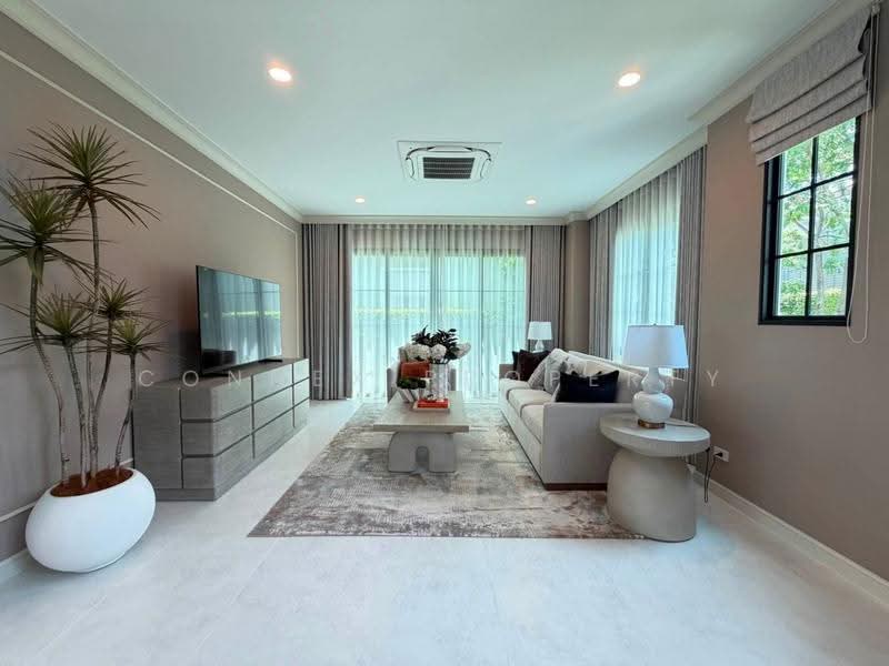 Narinsiri Krungthep Kreetha, Bangkok, Saphan Sung, Bangkok, 5 Bedrooms, 430 sqm, Single Detached House For Rent, by Connex Property, 500515278 - DDproperty.com