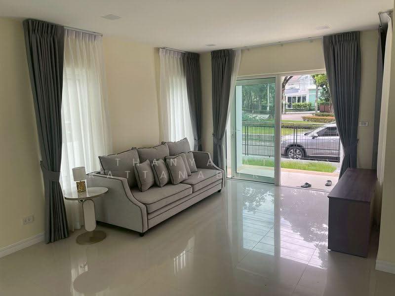 Mantana Bangna Km.13, Samut Prakan, Bangna-Trad Road, Bangphli Yai, Bang Plee, Samut Prakan, 3 Bedrooms, 200 sqm, Single Detached House For Rent, by Thanyarat Rattanaburee, 500515284 - DDproperty.com