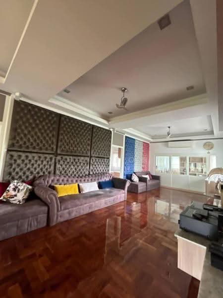 4-BR House, Chon Buri (Pattaya), Poong, Bang Lamung (Pattaya), Chon Buri (Pattaya), 4 Bedrooms, 445 sqm, Single Detached House For Sale, by Thitiporn Pawikham, 500515327 - DDproperty.com