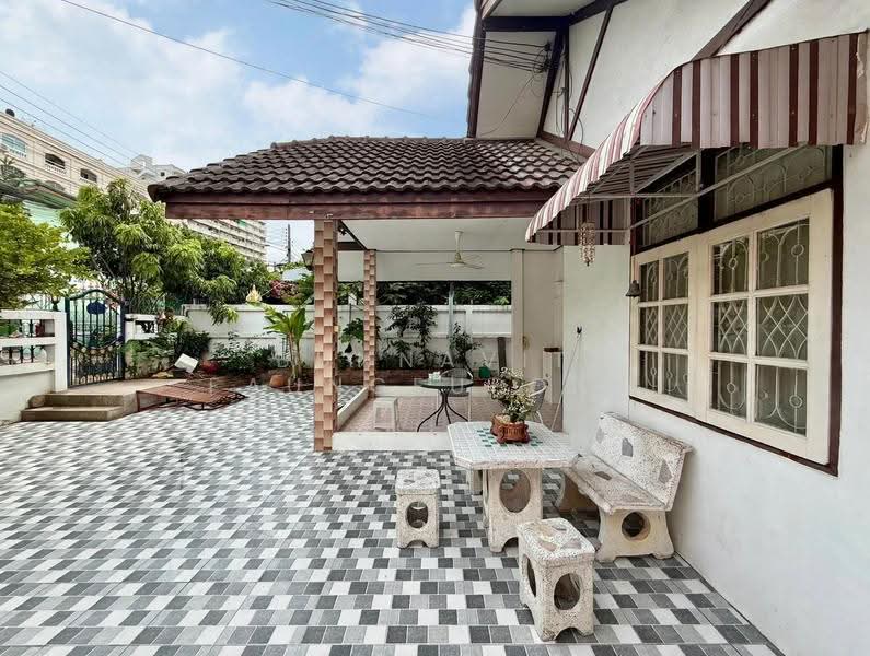 บ้านเดี่ยว พัทยากลาง, Chon Buri (Pattaya), พัทยากลาง, Nong Pru, Bang Lamung (Pattaya), Chon Buri (Pattaya), 2 Bedrooms, 110 sqm, Single Detached House For Sale, by Bunnavit Faungfupong, 500515345 - DDproperty.com