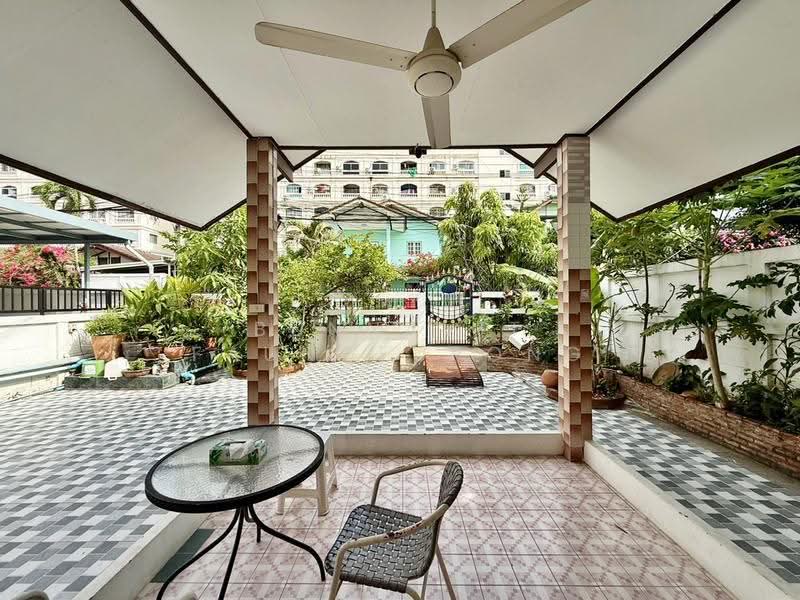 บ้านเดี่ยว พัทยากลาง, Chon Buri (Pattaya), พัทยากลาง, Nong Pru, Bang Lamung (Pattaya), Chon Buri (Pattaya), 2 Bedrooms, 110 sqm, Single Detached House For Sale, by Bunnavit Faungfupong, 500515345 - DDproperty.com