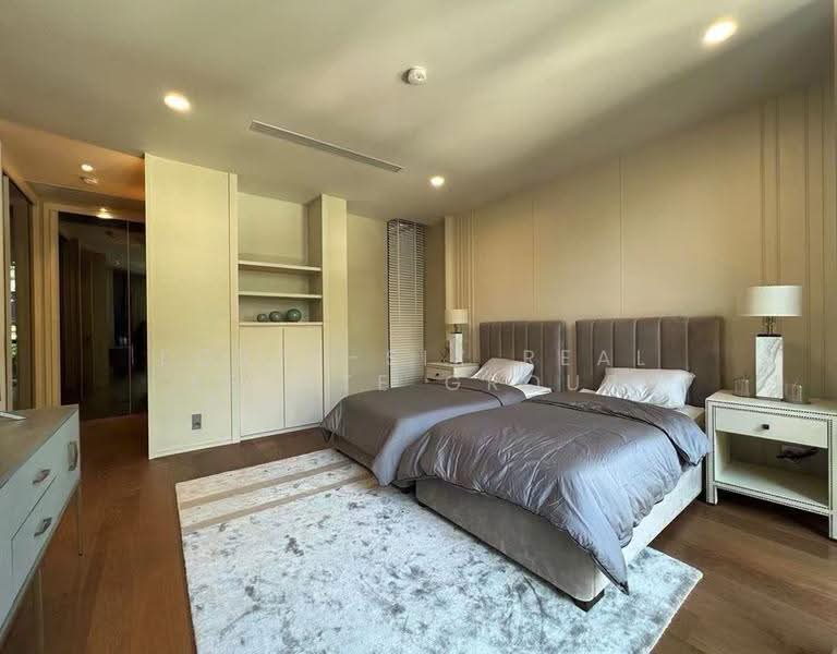 พระราม 9 คฤหาสน์หรู | บ้านเดี่ยว 3 ชั้น | 852 ตร.ม, Bangkok, Huai Khwang, Bangkok, 5 Bedrooms, 853 sqm, Villa For Rent, by Forty-Six Real Estate Group, 500515362 - DDproperty.com