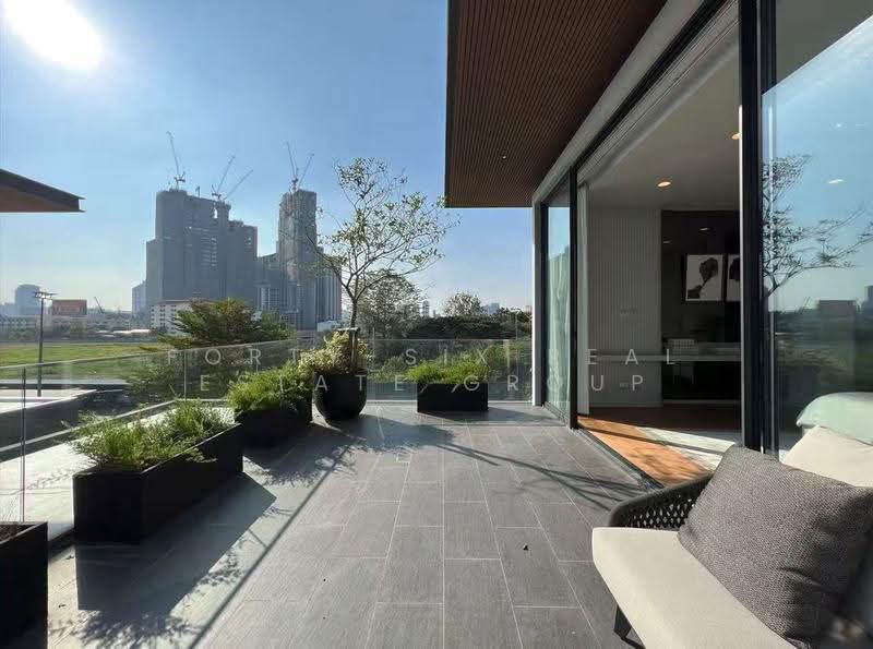 พระราม 9 คฤหาสน์หรู | บ้านเดี่ยว 3 ชั้น | 852 ตร.ม, Bangkok, Huai Khwang, Bangkok, 5 Bedrooms, 853 sqm, Villa For Rent, by Forty-Six Real Estate Group, 500515362 - DDproperty.com