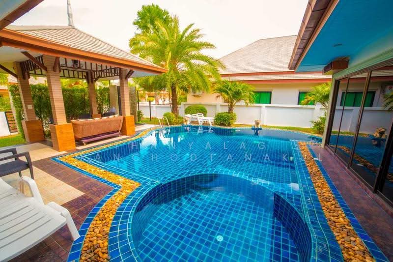 Baan Dusit Pattaya Lake, Chon Buri (Pattaya), Entrance Road, Huai Yai, Bang Lamung (Pattaya), Chon Buri (Pattaya), 3 Bedrooms, 180 sqm, Single Detached House For Sale, by Thanyalag Chanchodtanakul, 500515373 - DDproperty.com