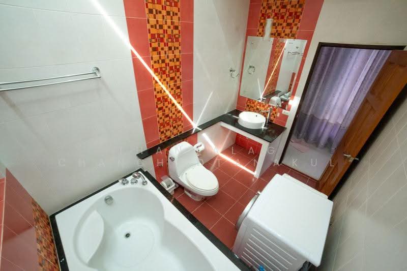 Baan Dusit Pattaya Lake, Chon Buri (Pattaya), Entrance Road, Huai Yai, Bang Lamung (Pattaya), Chon Buri (Pattaya), 3 Bedrooms, 180 sqm, Single Detached House For Sale, by Thanyalag Chanchodtanakul, 500515373 - DDproperty.com