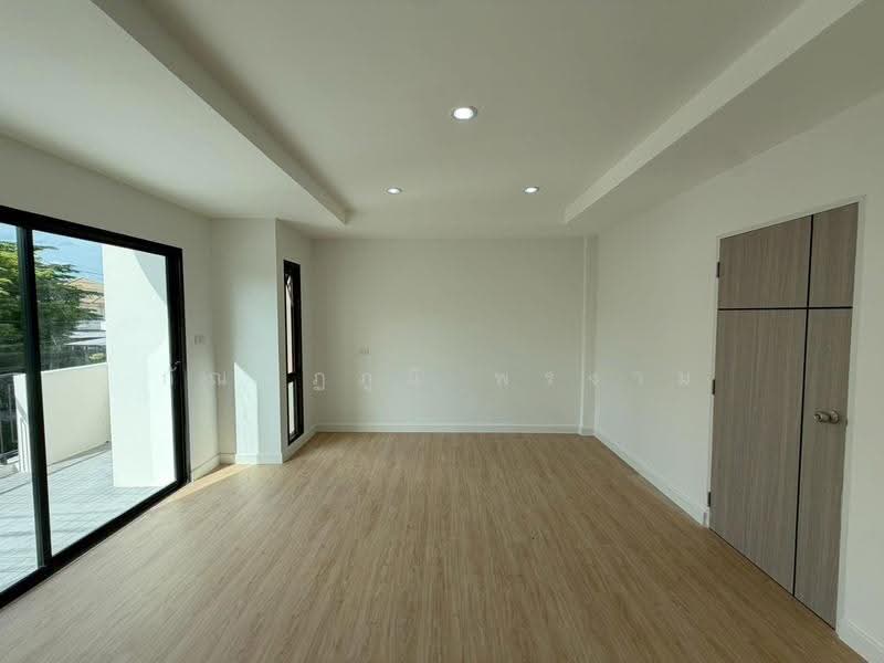 Supalai Park Ville 2 Phaholyothin-Ramintra KM.1, Bangkok, Phaholyothin 48 Road (Intersection 33), Anusaowari, Bang Khen, Bangkok, 4 Bedrooms, 180 sqm, Single Detached House For Sale, by kanthapoom pornngam, 500515382 - DDproperty.com
