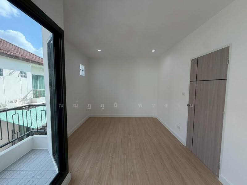 Supalai Park Ville 2 Phaholyothin-Ramintra KM.1, Bangkok, Phaholyothin 48 Road (Intersection 33), Anusaowari, Bang Khen, Bangkok, 4 Bedrooms, 180 sqm, Single Detached House For Sale, by kanthapoom pornngam, 500515382 - DDproperty.com