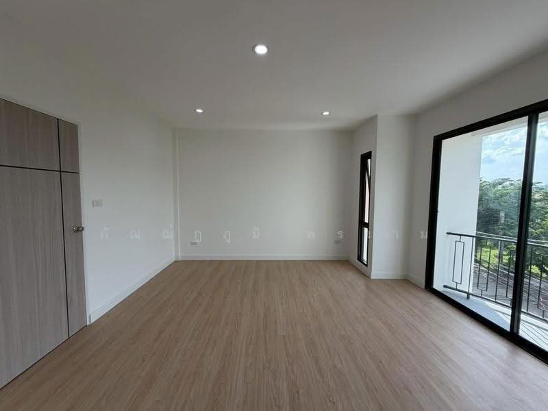 Supalai Park Ville 2 Phaholyothin-Ramintra KM.1, Bangkok, Phaholyothin 48 Road (Intersection 33), Anusaowari, Bang Khen, Bangkok, 4 Bedrooms, 180 sqm, Single Detached House For Sale, by kanthapoom pornngam, 500515382 - DDproperty.com