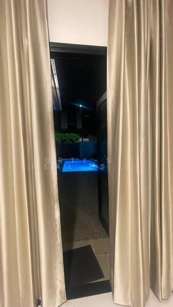 ให้เช่า pool villa 5 นอน 4 น้ำ 1 ห้องกิจกรรม onnut 46, Bangkok, Suan Luang, Bangkok, 5 Bedrooms, 300 sqm, Villa For Rent, by Forty-Six Real Estate Group, 500515390 - DDproperty.com