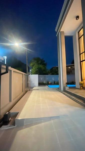 ให้เช่า pool villa 5 นอน 4 น้ำ 1 ห้องกิจกรรม onnut 46, Bangkok, Suan Luang, Bangkok, 5 Bedrooms, 300 sqm, Villa For Rent, by Forty-Six Real Estate Group, 500515390 - DDproperty.com