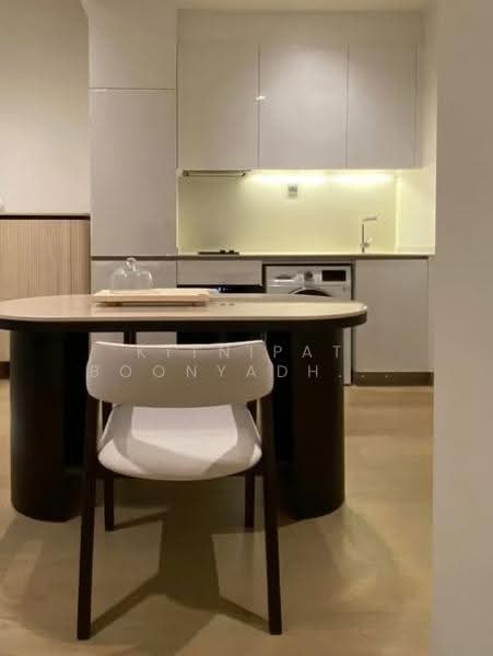 The Strand Thonglor, Bangkok, 36 Soi Sukhumvit 55, Khlong Tan Nua, Watthana, Bangkok, 1 Bedroom, 53 sqm, Condo For Rent, by Kitnipat Boonyadhammakul, 500515421 - DDproperty.com