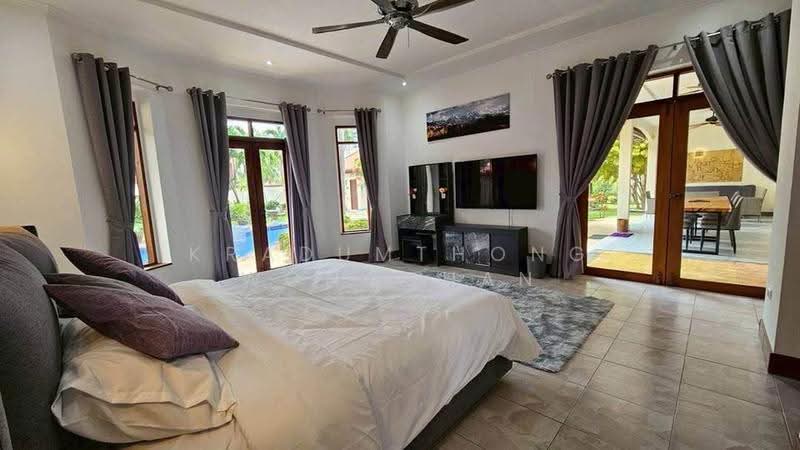 6-BR House, Chon Buri (Pattaya), Nong Pla Lai, Bang Lamung (Pattaya), Chon Buri (Pattaya), 6 Bedrooms, 350 sqm, Single Detached House For Rent, by Kradumthong Wongchan, 500515428 - DDproperty.com