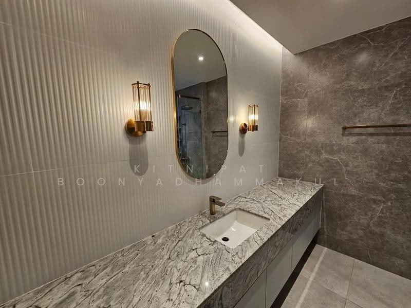 BuGaan Rama 9-Meng Jai, Bangkok, Soi Sahakanpramoon, Wang Thonglang, Bangkok, 4 Bedrooms, 522 sqm, Single Detached House For Rent, by Kitnipat Boonyadhammakul, 500515434 - DDproperty.com