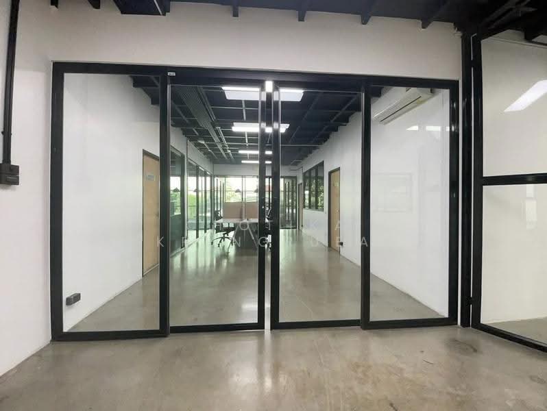 2-BR House, Bangkok, Bang Wa, Phasi Charoen, Bangkok, 2 Bedrooms, 750 sqm, Single Detached House For Sale, by Chotika Rakrungrueang, 500515435 - DDproperty.com