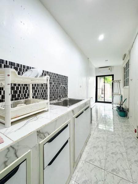 undefined, Bangkok, Khlong Kum, Bueng Kum, Bangkok, 4 Bedrooms, 200 sqm, Single Detached House For Rent, by Chotika Rakrungrueang, 500515438 - DDproperty.com