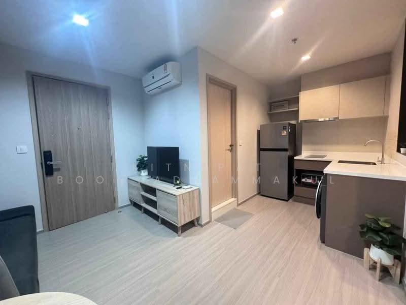 Life Sathorn Sierra, Bangkok, Ratchaphruek Rd, Talat Plu, Thon Buri, Bangkok, 1 Bedroom, 32 sqm, Condo For Rent, by Kitnipat Boonyadhammakul, 500515441 - DDproperty.com