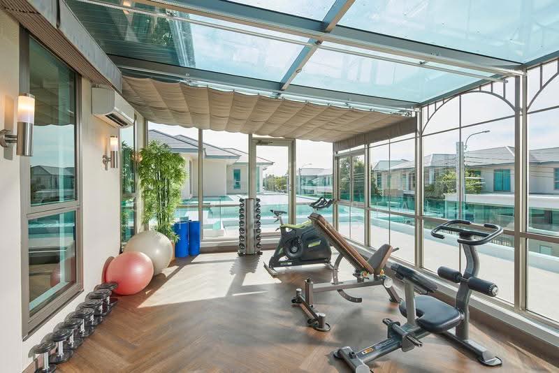 ขายบ้านหรูตกแต่งพร้อมอยู่ ใกล้สนามบินสุวรรณภูมิ ติด Robinson Lifestyle Ladkrabang, Bangkok, Lat Krabang, Bangkok, 4 Bedrooms, 606 sqm, Single Detached House For Sale, by Forty-Six Real Estate Group, 500515442 - DDproperty.com